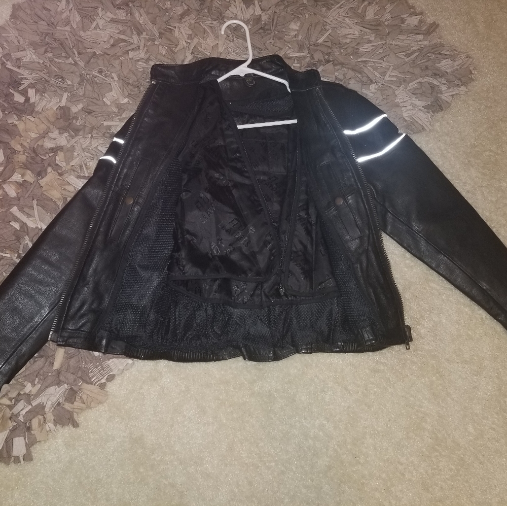 Motorcycle Jacket - Picture 2 of 4